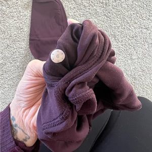 Maroon lululemon leggings